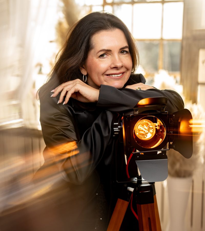 Portraitfoto im Studio von Bianca Becker. Fotografin und Stylistin für Elmshorn und Hamburg